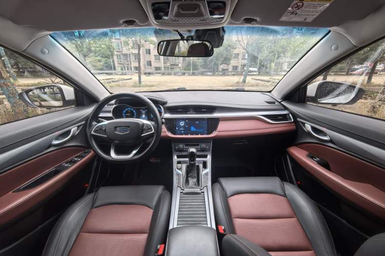 Used Geely Auto Vision S1 2019 Upgraded Model 1.5L CVT Luxury Version Interior 4