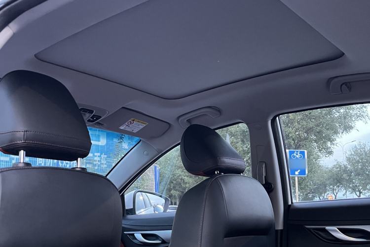 Used Geely Auto Vision S1 2019 Upgraded Model 1.5L CVT Luxury Version Interior 6