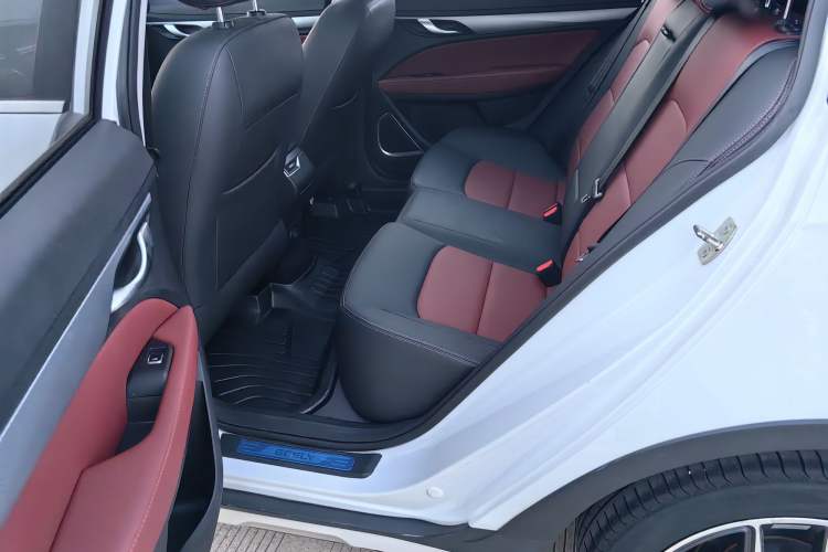 Used Geely Auto Vision S1 2019 Upgraded Model 1.5L CVT Luxury Version Interior 7