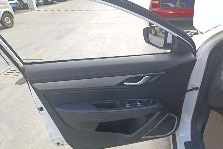 Used Geely Auto Vision S1 2019 Upgraded Model 1.5L Manual Elite Version Left Front Door Interior
