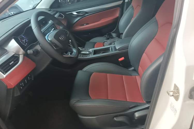 Used Geely Auto Vision S1 2019 Upgraded Model 1.5L CVT Luxury Version Left Front Seat