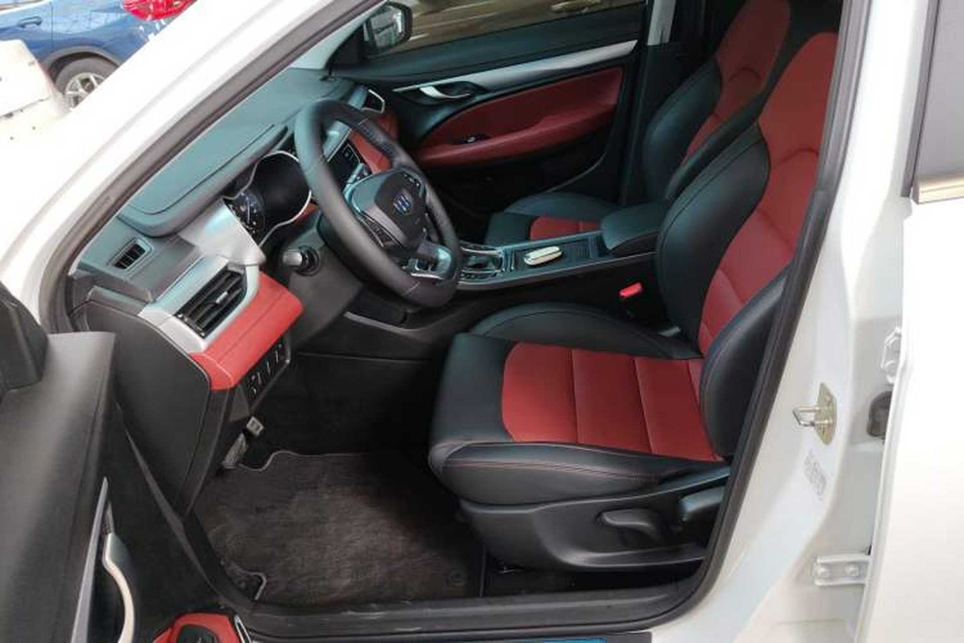 Used Geely Auto Vision S1 2019 Upgraded Model 1.5L CVT Luxury Version Left Front Seat