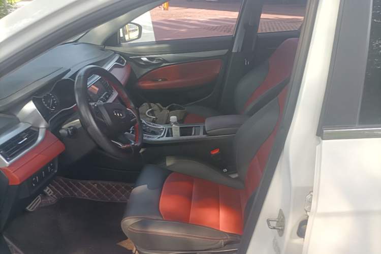 Used Geely Auto Vision S1 2019 Upgraded Model 1.5L CVT Luxury Version Left Front Seat