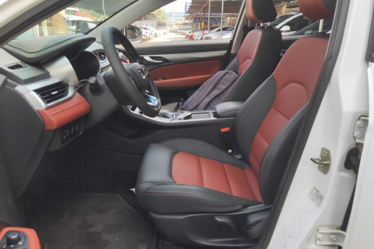 Used Geely Auto Vision S1 2019 Upgraded Model 1.5L CVT Luxury Version Left Front Seat