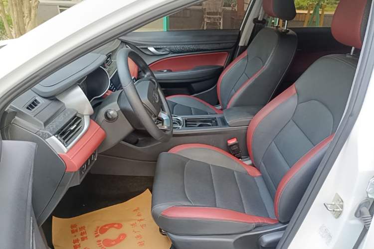 Used Geely Auto Vision S1 2019 Upgraded Model 1.5L CVT Asian Games Edition Left Front Seat