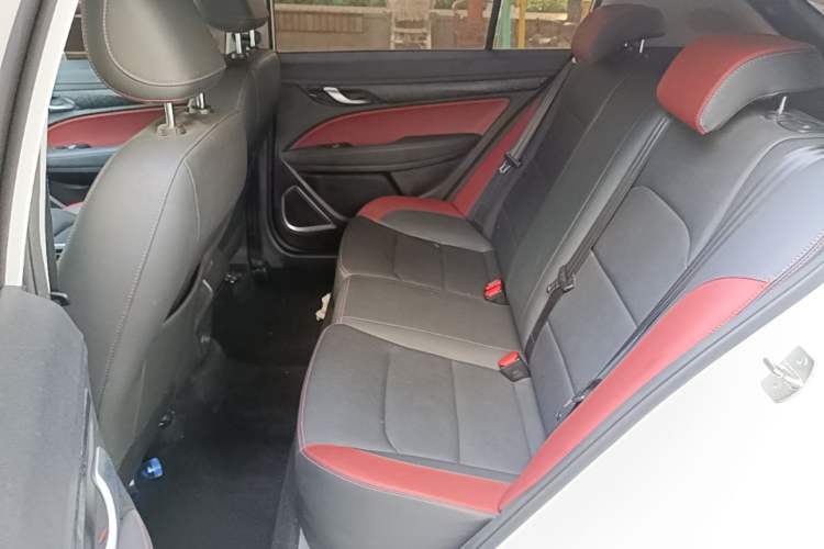 Used Geely Auto Vision S1 2019 Upgraded Model 1.5L CVT Asian Games Edition Left Rear Seat