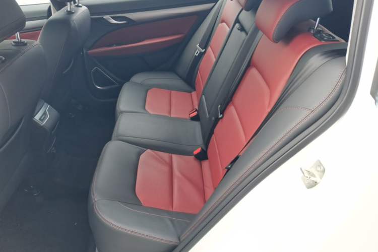 Used Geely Auto Vision S1 2019 Upgraded Model 1.5L CVT Luxury Version Left Rear Seat