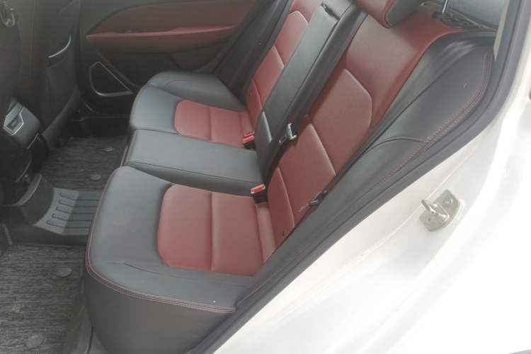 Used Geely Auto Vision S1 2019 Upgraded Model 1.5L CVT Luxury Version Left Rear Seat
