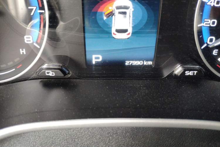 Used Geely Auto Vision S1 2019 Upgraded Model 1.5L CVT Luxury Version Odometer Close Up