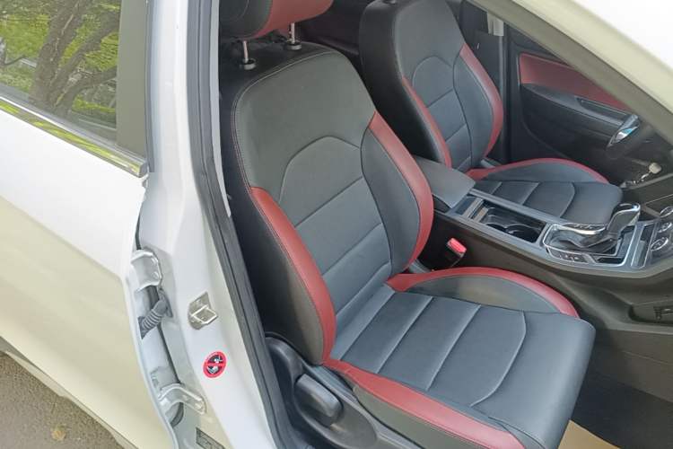 Used Geely Auto Vision S1 2019 Upgraded Model 1.5L CVT Asian Games Edition Right Front Seat