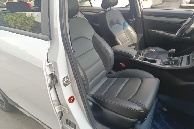 Used Geely Auto Vision S1 2019 Upgraded Model 1.5L Manual Elite Version Right Front Seat