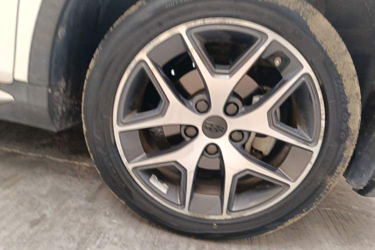Used Geely Auto Vision S1 2019 Upgraded Model 1.4T CVT Prestige Edition Right Front Wheel Hub