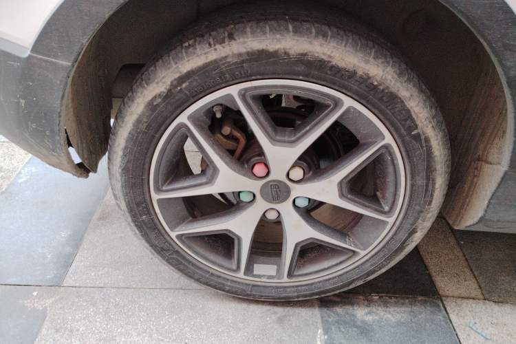 Used Geely Auto Vision S1 2019 Upgraded Model 1.5L CVT Luxury Version Right Rear Wheel Hub