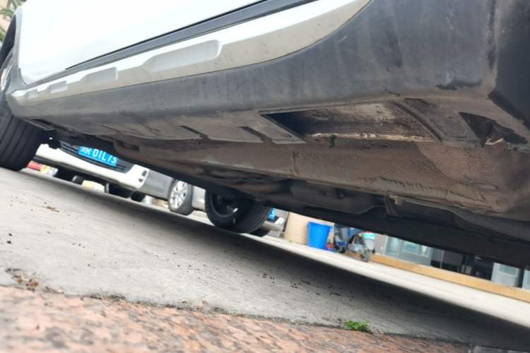 Used Geely Auto Vision S1 2019 Upgraded Model 1.5L CVT Luxury Version Right Side Sill