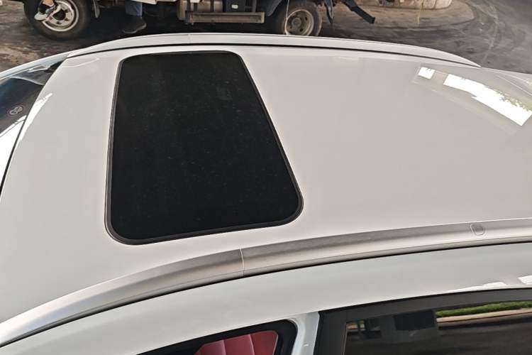 Used Geely Auto Vision S1 2019 Upgraded Model 1.5L CVT Luxury Version Roof