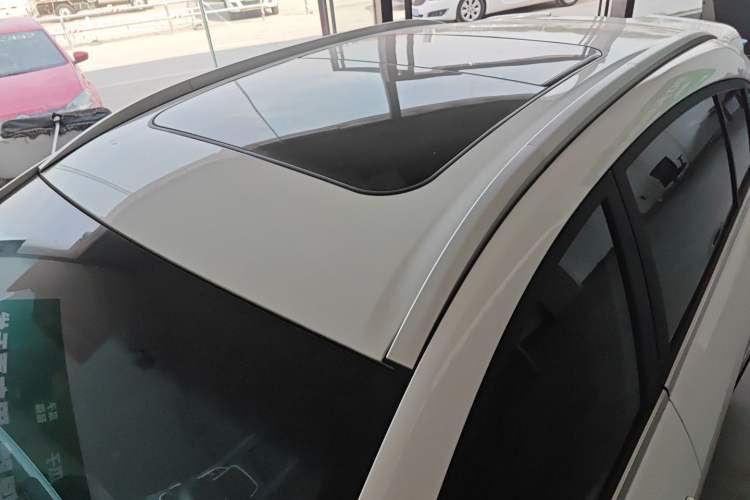 Used Geely Auto Vision S1 2019 Upgraded Model 1.5L CVT Luxury Version Roof