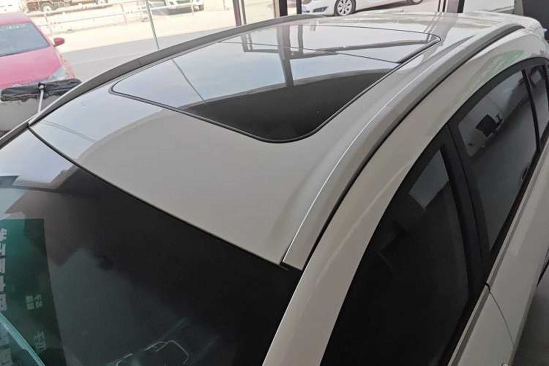Used Geely Auto Vision S1 2019 Upgraded Model 1.5L CVT Luxury Version Roof