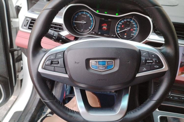 Used Geely Auto Vision S1 2019 Upgraded Model 1.5L CVT Luxury Version Steering Wheel