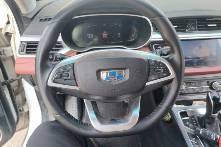 Used Geely Auto Vision S1 2019 Upgraded Model 1.5L CVT Luxury Version Steering Wheel