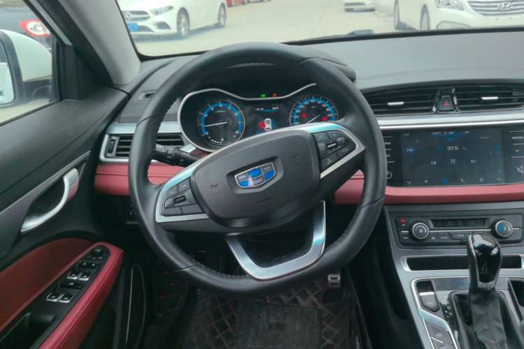Used Geely Auto Vision S1 2019 Upgraded Model 1.5L CVT Luxury Version Steering Wheel