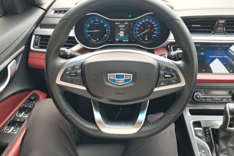 Used Geely Auto Vision S1 2019 Upgraded Model 1.5L CVT Luxury Version Steering Wheel