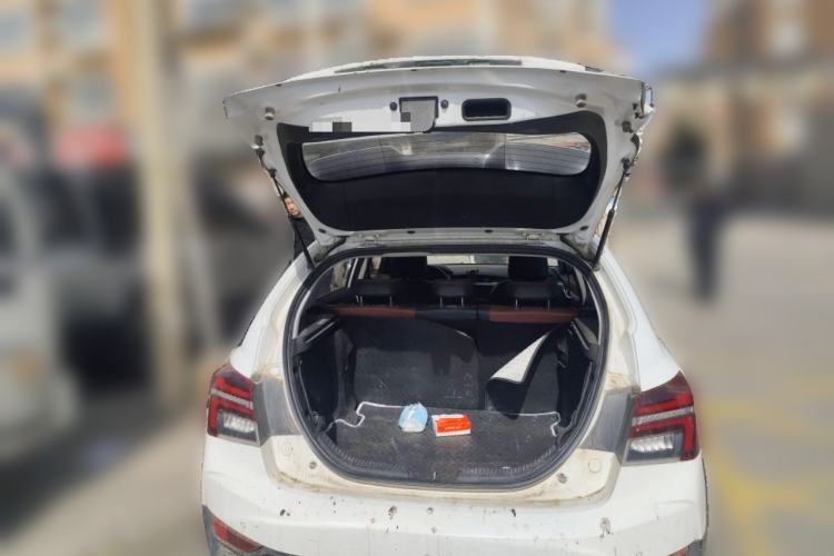 Used Geely Auto Vision S1 2019 Upgraded Model 1.5L CVT Luxury Version Trunk