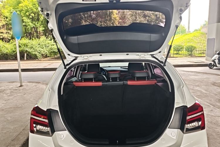 Used Geely Auto Vision S1 2019 Upgraded Model 1.5L CVT Luxury Version Trunk