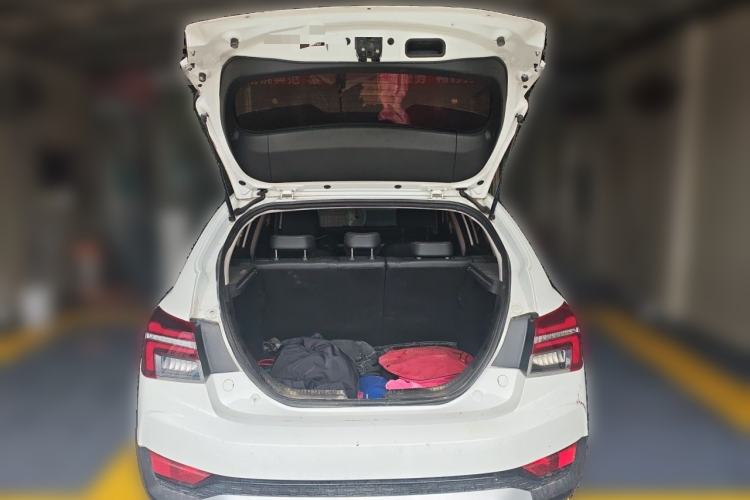 Used Geely Auto Vision S1 2019 Upgraded Model 1.5L Manual Elite Version Trunk