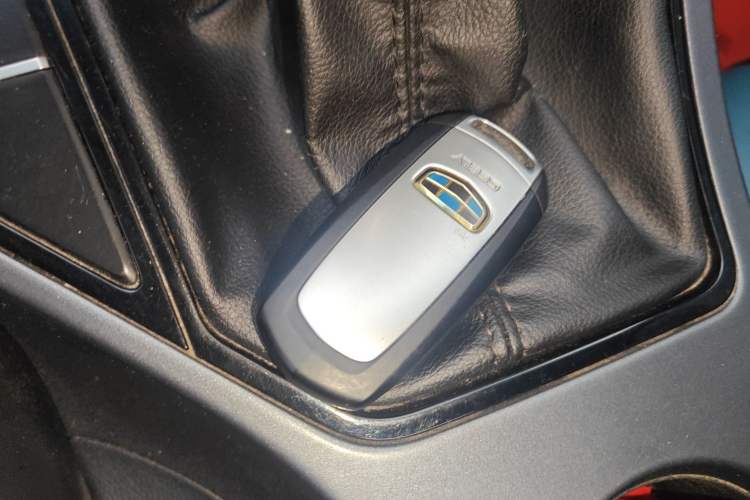 Used Geely Auto Vision S1 2019 Upgraded Model 1.5L Manual Elite Version Vehicle Key