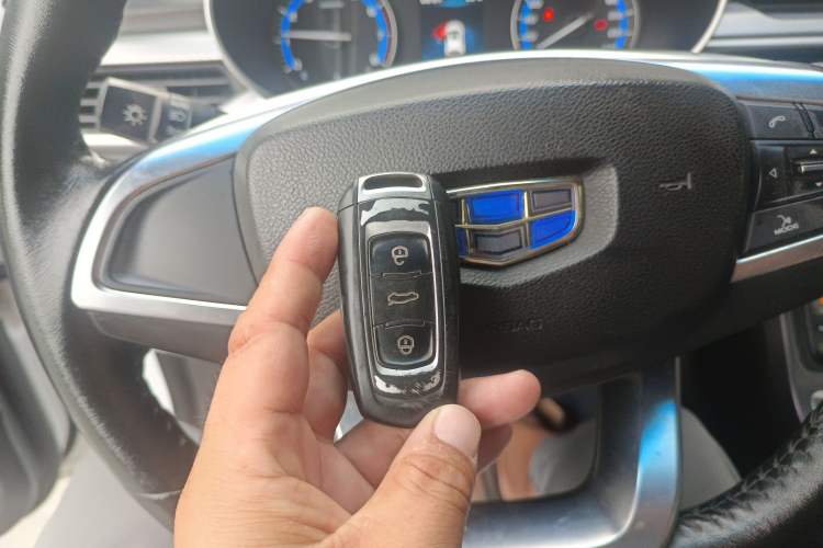Used Geely Auto Vision S1 2019 Upgraded Model 1.5L Manual Elite Version Vehicle Key