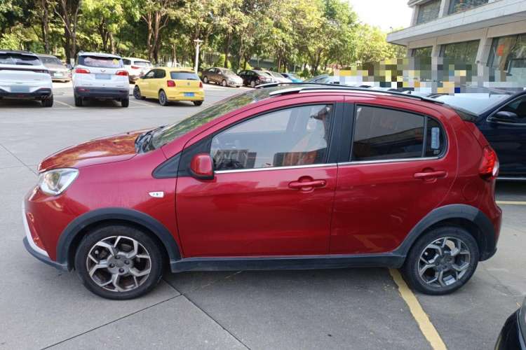 Used Geely Auto Vision X1 2017 1.3L Automatic Player Edition Exterior 3