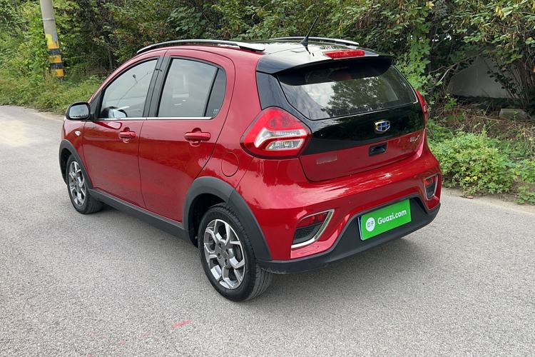 Used Geely Auto Vision X1 2017 1.3L Automatic Player Edition Exterior 5