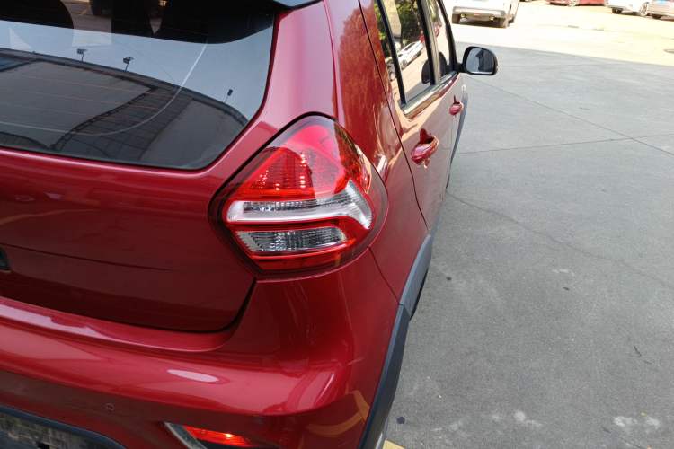Used Geely Auto Vision X1 2017 1.3L Automatic Player Edition Exterior 6