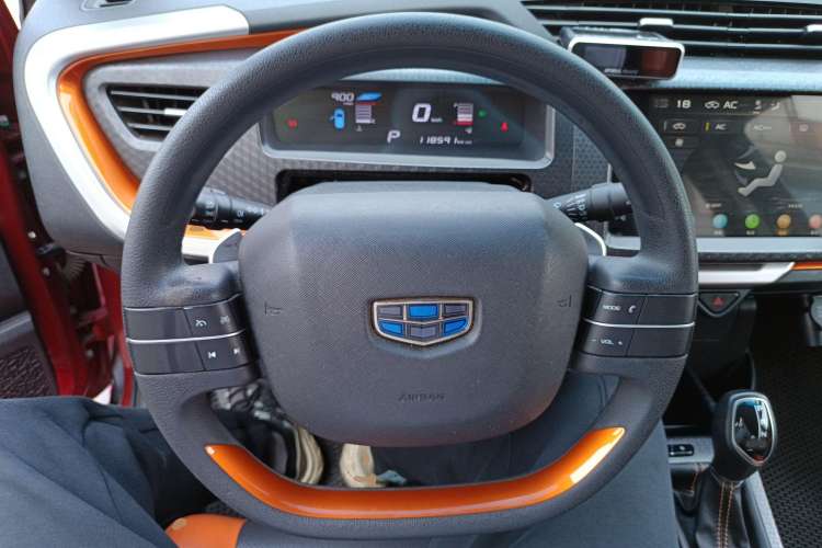 Used Geely Auto Vision X1 2017 1.3L Automatic Player Edition Steering Wheel