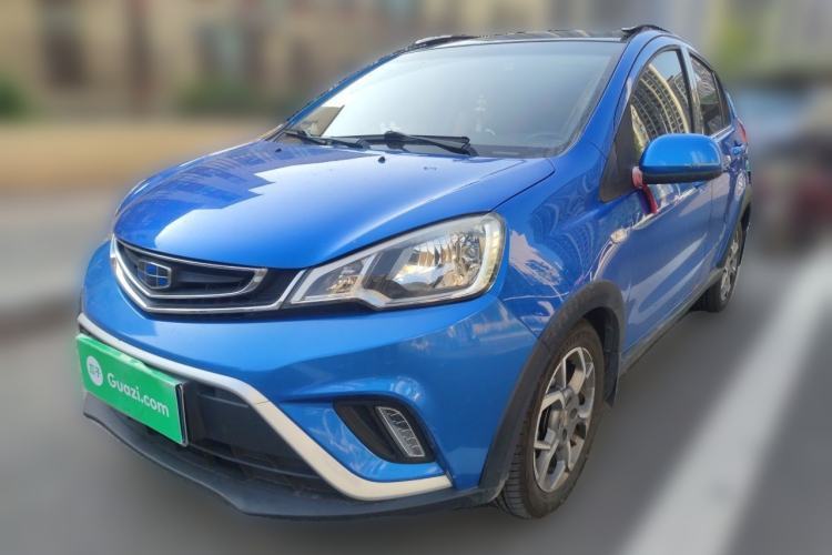 Used Geely Auto Vision X1 2017 1.3L Automatic Fun Edition Guazi used car, China used car export, Used car for sale, Used cars, Cheapest cars for sale