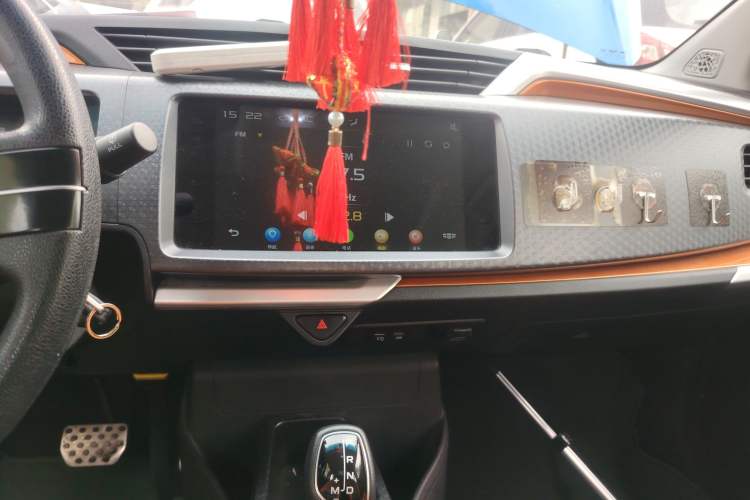 Used Geely Auto Vision X1 2017 1.3L Automatic Player Edition Audio And AC Panel