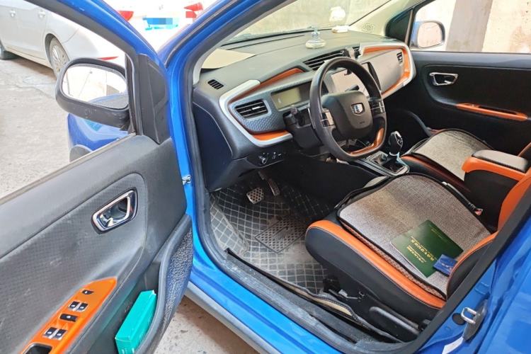 Used Geely Auto Vision X1 2017 1.3L Automatic Fun Edition Driver Seat