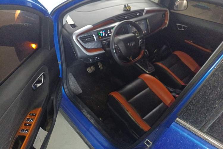 Used Geely Auto Vision X1 2017 1.3L Automatic Fun Edition Driver Seat