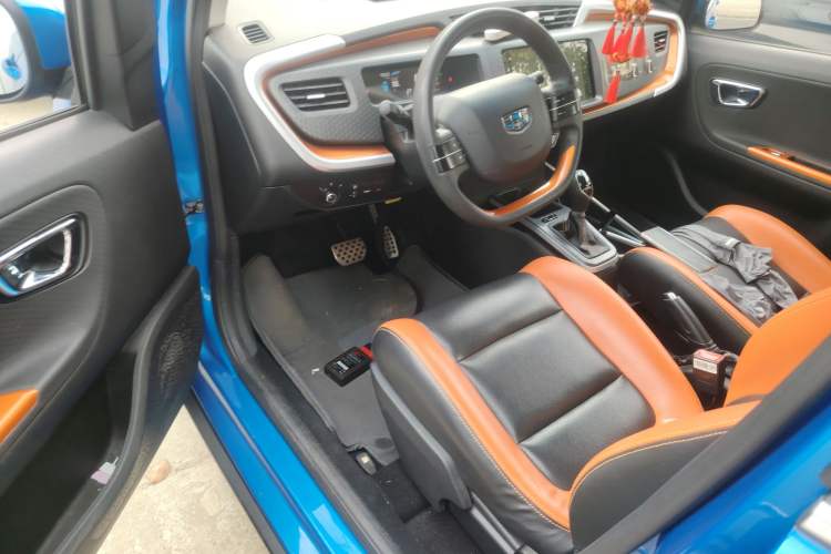 Used Geely Auto Vision X1 2017 1.3L Automatic Player Edition Driver Seat