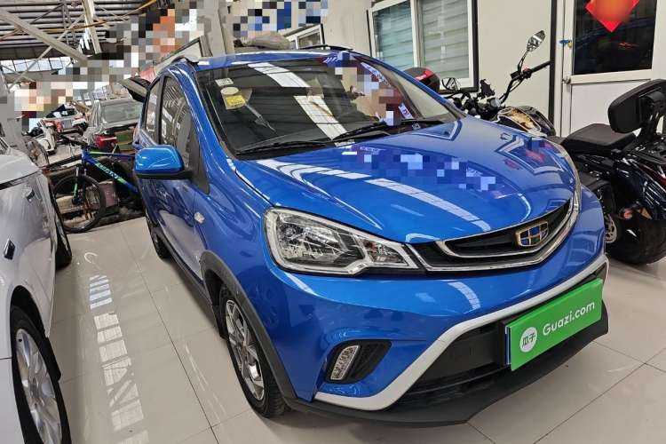 Used Geely Auto Vision X1 2017 1.3L Automatic Fun Edition Exterior 2