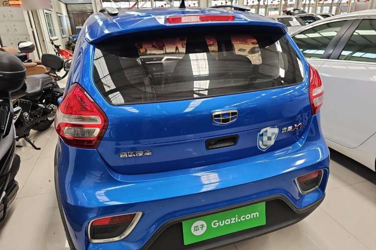 Used Geely Auto Vision X1 2017 1.3L Automatic Fun Edition Exterior 4