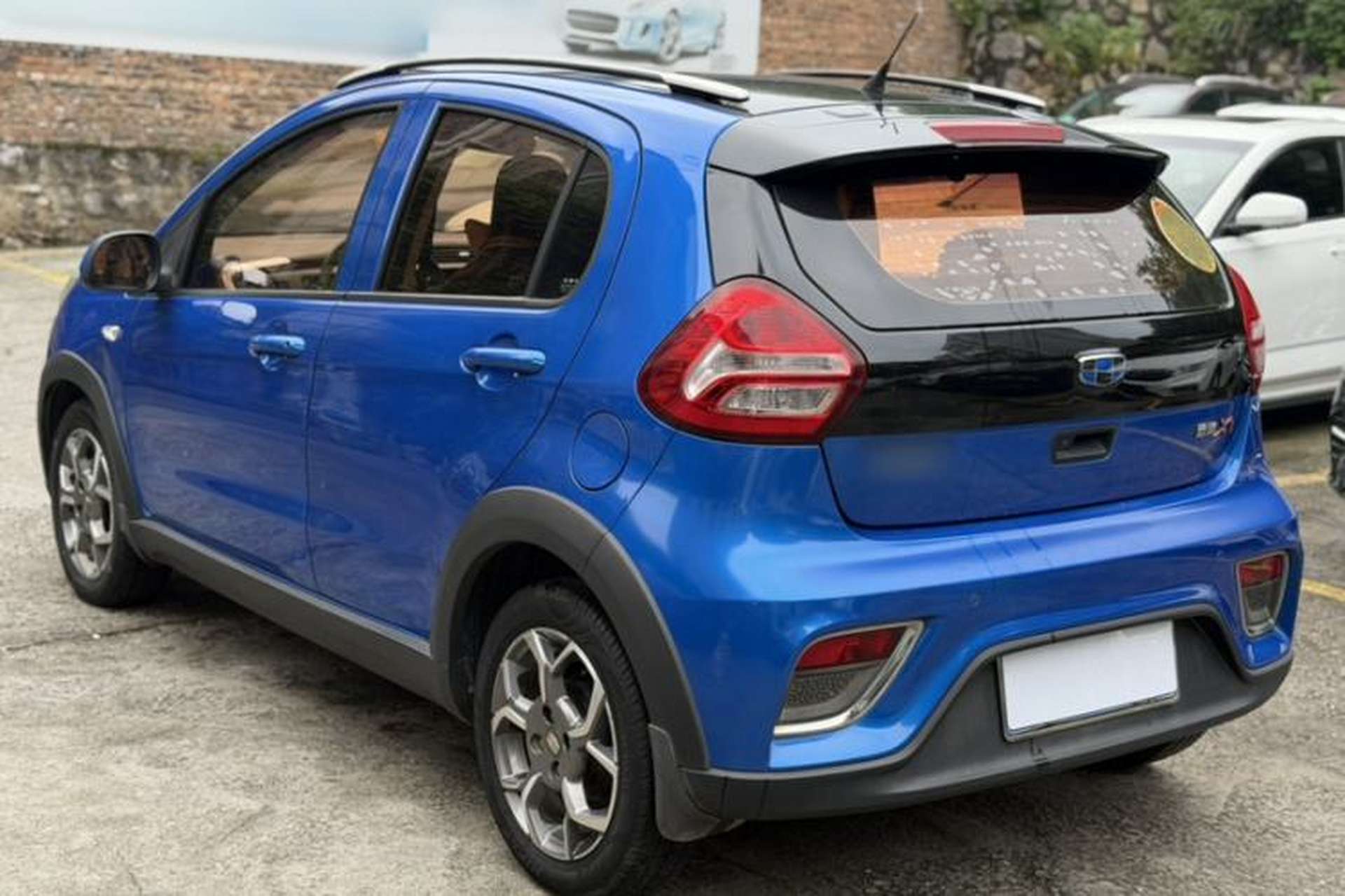 Used Geely Auto Vision X1 2017 1.3L Manual Frenzy Edition Exterior 4