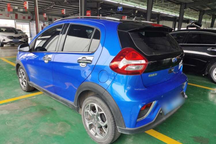 Used Geely Auto Vision X1 2017 1.3L Automatic Fun Edition Exterior 5