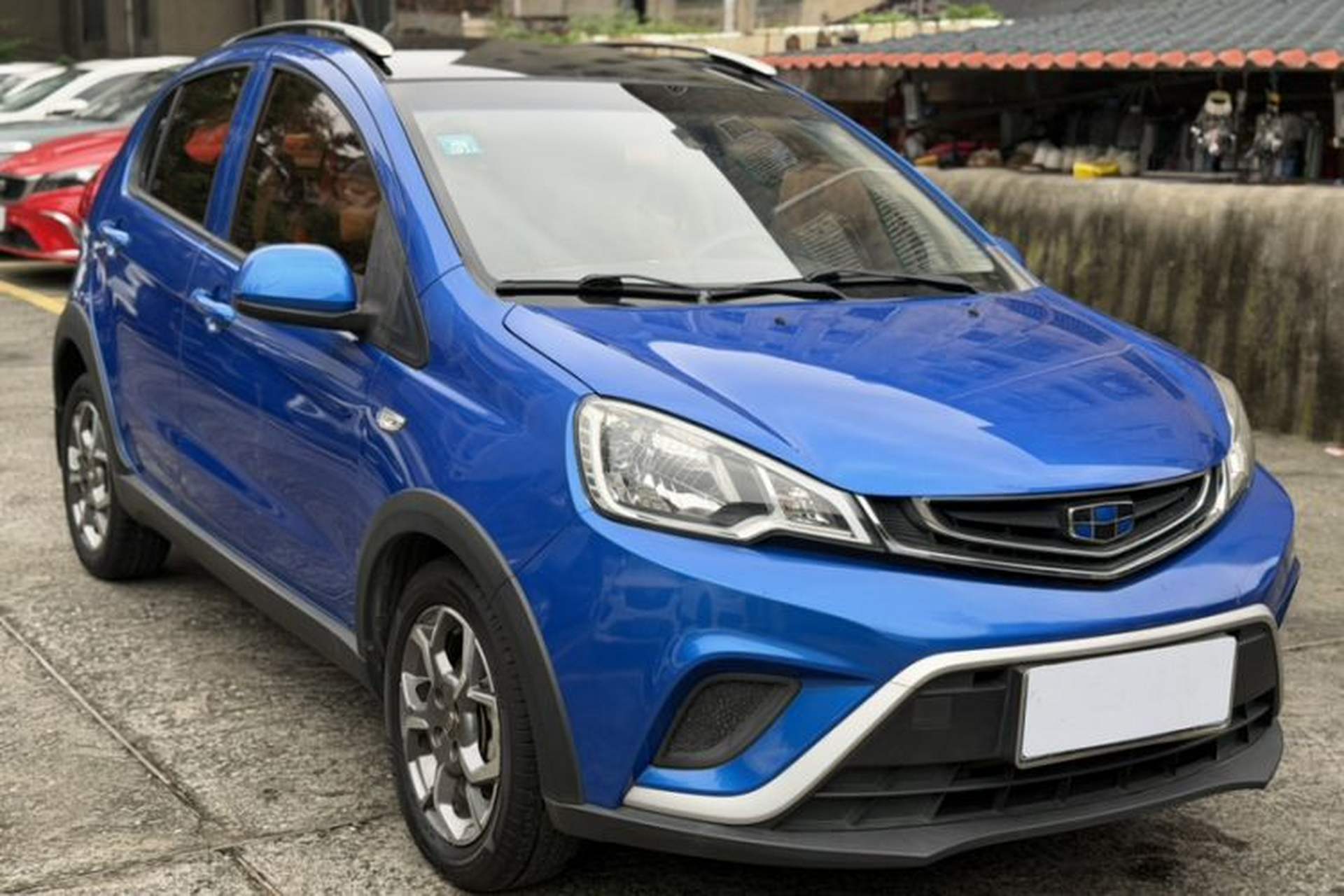 Used Geely Auto Vision X1 2017 1.3L Manual Frenzy Edition Exterior 5