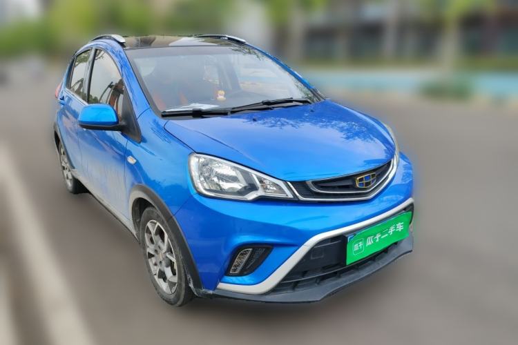 Used Geely Auto Vision X1 2017 1.3L Automatic Player Edition Front Right 45 Deg