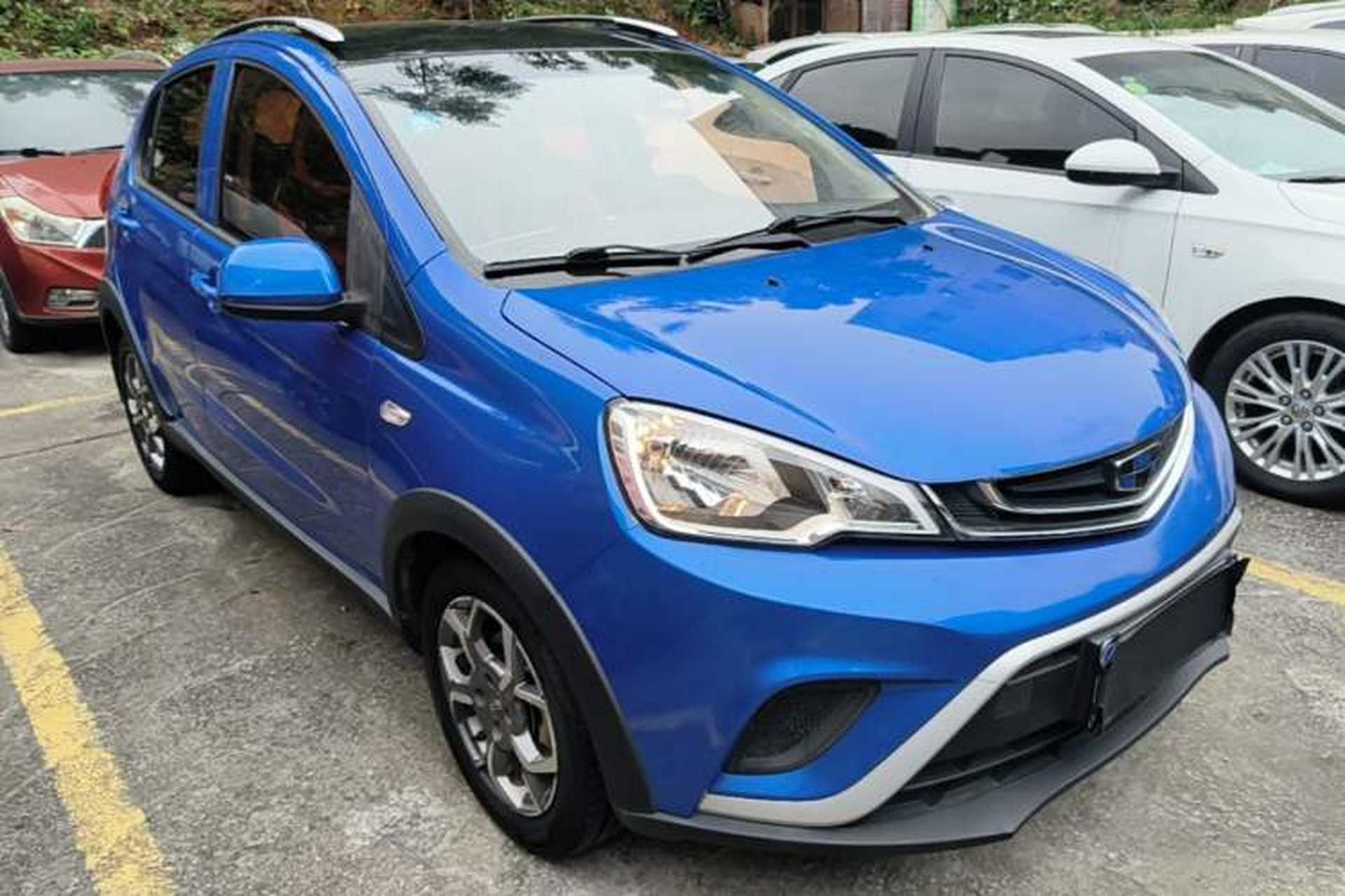 Used Geely Auto Vision X1 2017 1.3L Manual Frenzy Edition Front Right 45 Deg