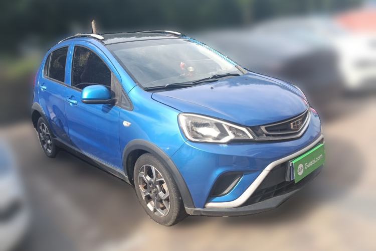 Used Geely Auto Vision X1 2017 1.3L Manual Frenzy Edition Front Right 45 Deg
