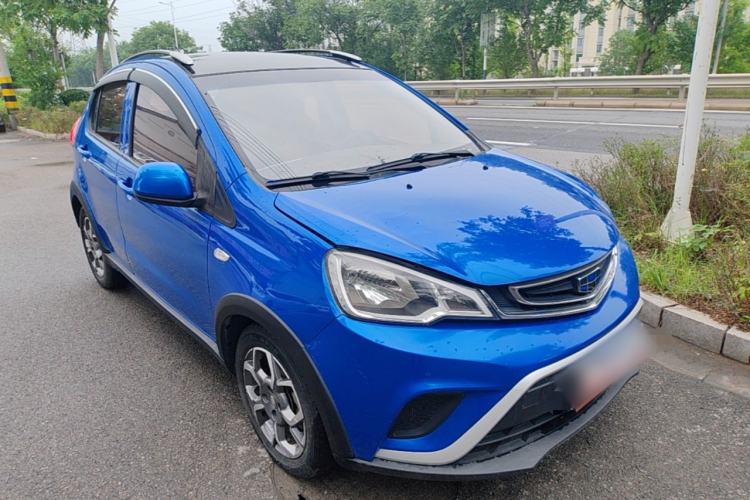 Used Geely Auto Vision X1 2017 1.3L Manual Frenzy Edition Front Right 45 Deg