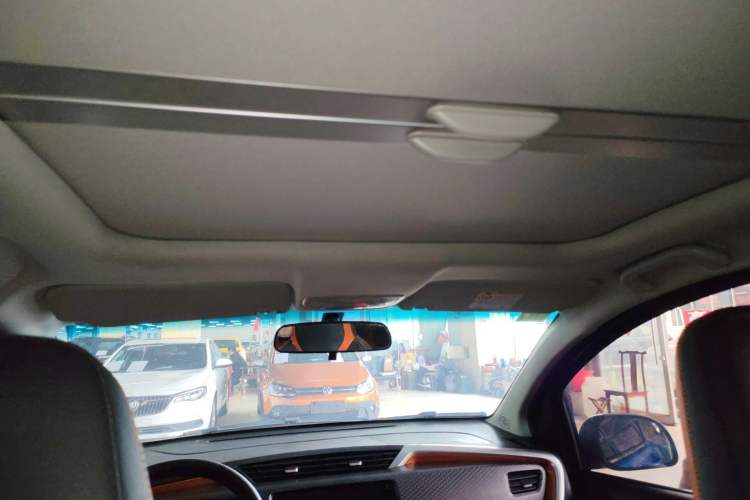 Used Geely Auto Vision X1 2017 1.3L Automatic Player Edition Headliner