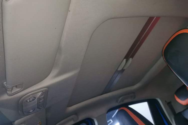 Used Geely Auto Vision X1 2017 1.3L Automatic Player Edition Headliner
